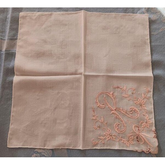 Madeira Vintage Wedding Hanky Monogram R Pink Applique Bow Cutwork - Picture 2 of 3